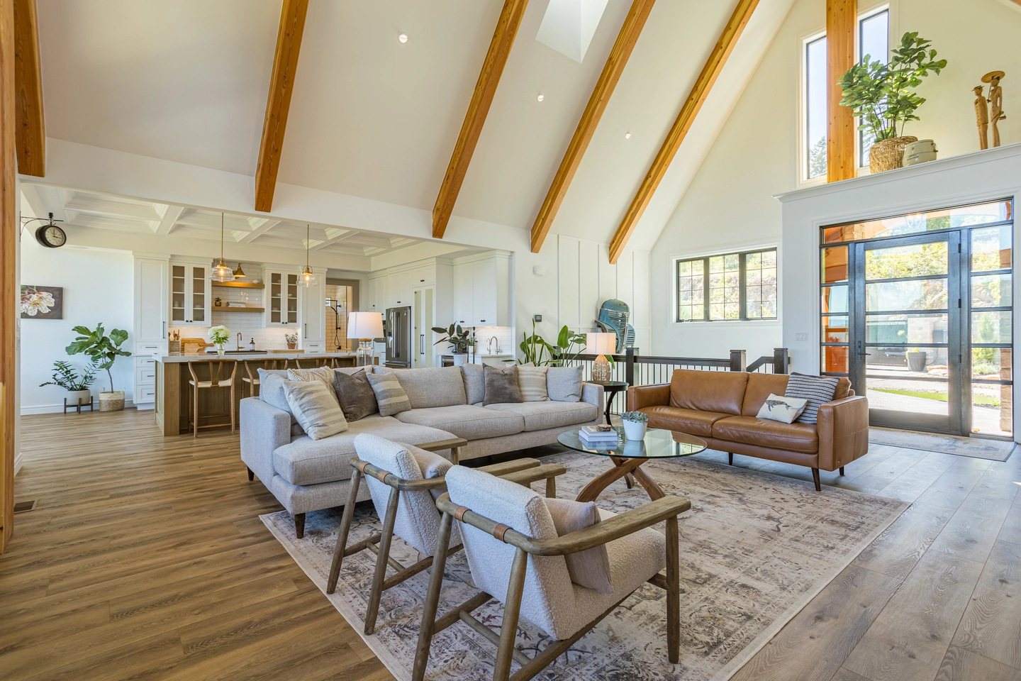 Twin Lakes Road Dining Area with Views